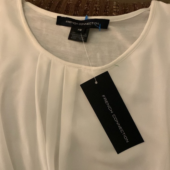 French Connection Sleeveless Top NWT XS - Picture 2 of 7